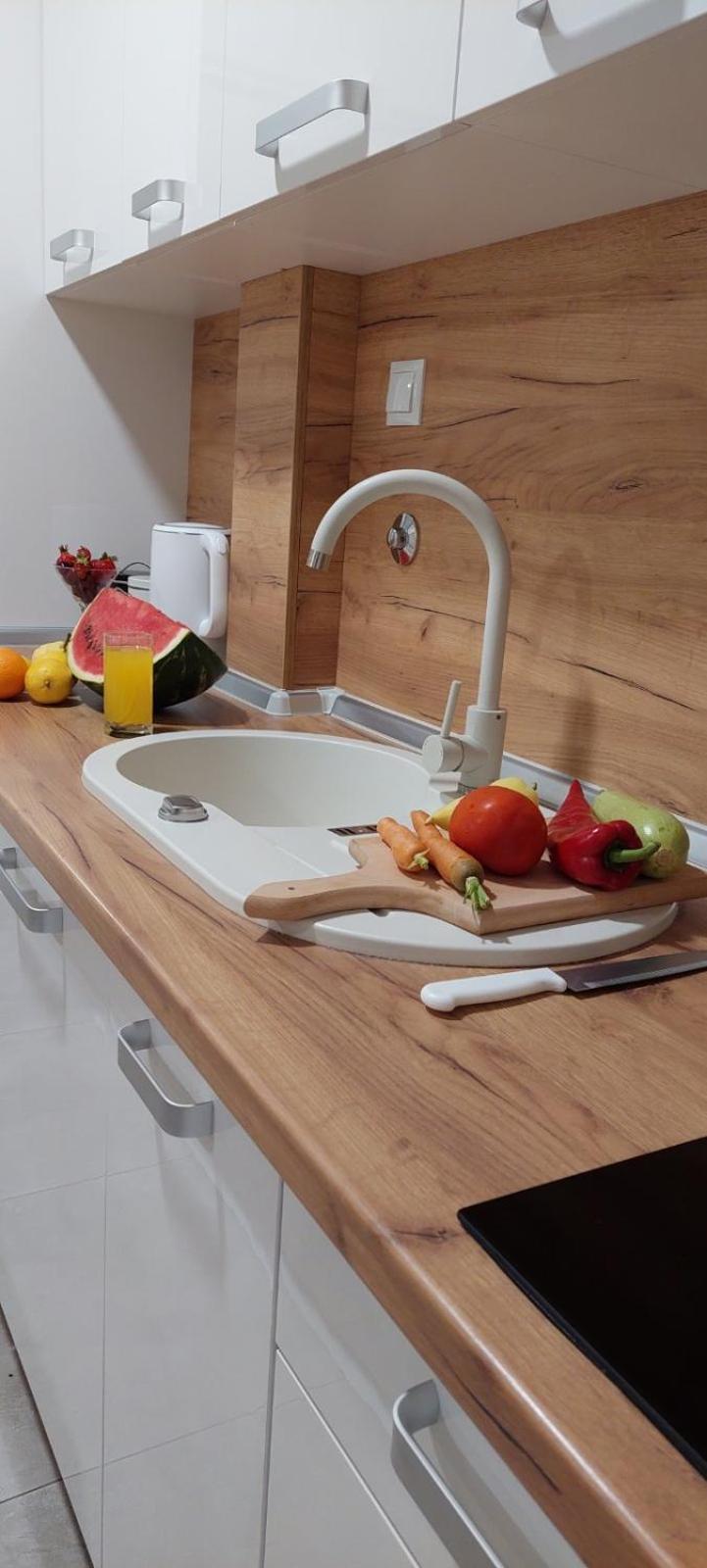 Apartmani Abbazia Banja Luka Værelse billede