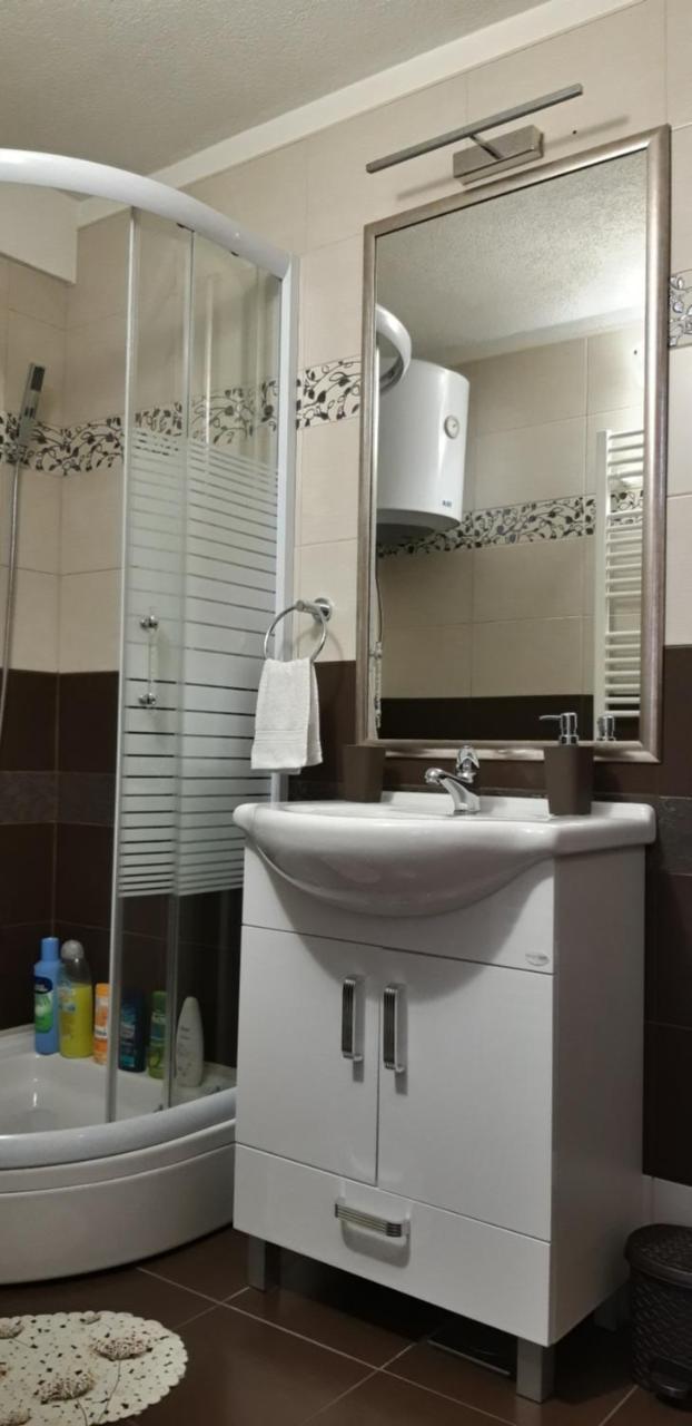 Apartmani Abbazia Banja Luka Eksteriør billede