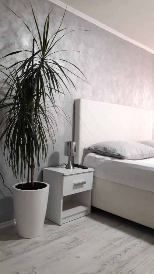 Apartmani Abbazia Banja Luka Eksteriør billede